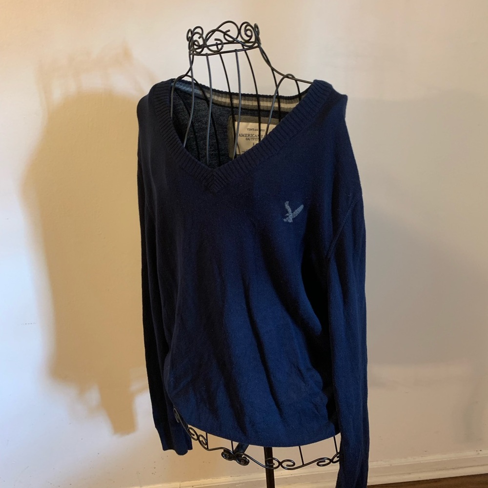 Men’s large blue American Eagle sweater